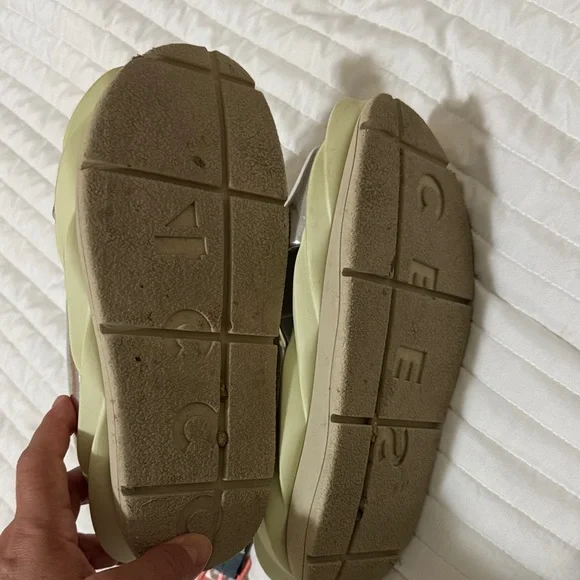 4CCCCEES Elegant Metallic Sandals with Pink Accents/used but good condition - Picture 7 of 10